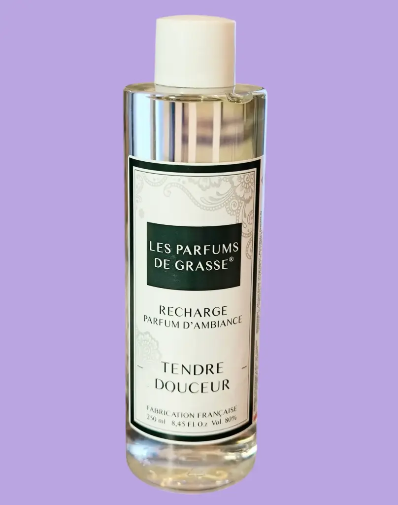 Parfum d'ambiance-Recharge diffuseur 250 ml - Tendre douceur "OFFERT un spray parfum d'ambiance Figuier d'automne" (voir photo) fin de série