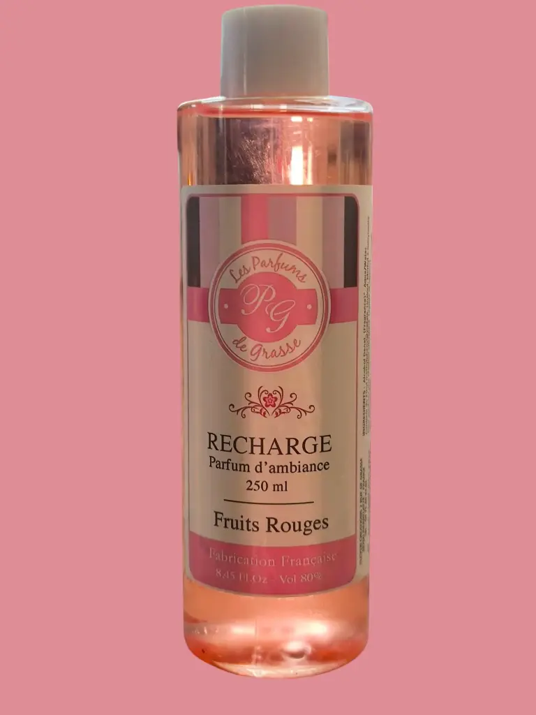 Parfum d'Ambiance-Recharge diffuseur 250 ml - Fruits rouges "OFFERT spray parfum d'ambiance Fraicheur tropézienne" (voir photo) fin de série